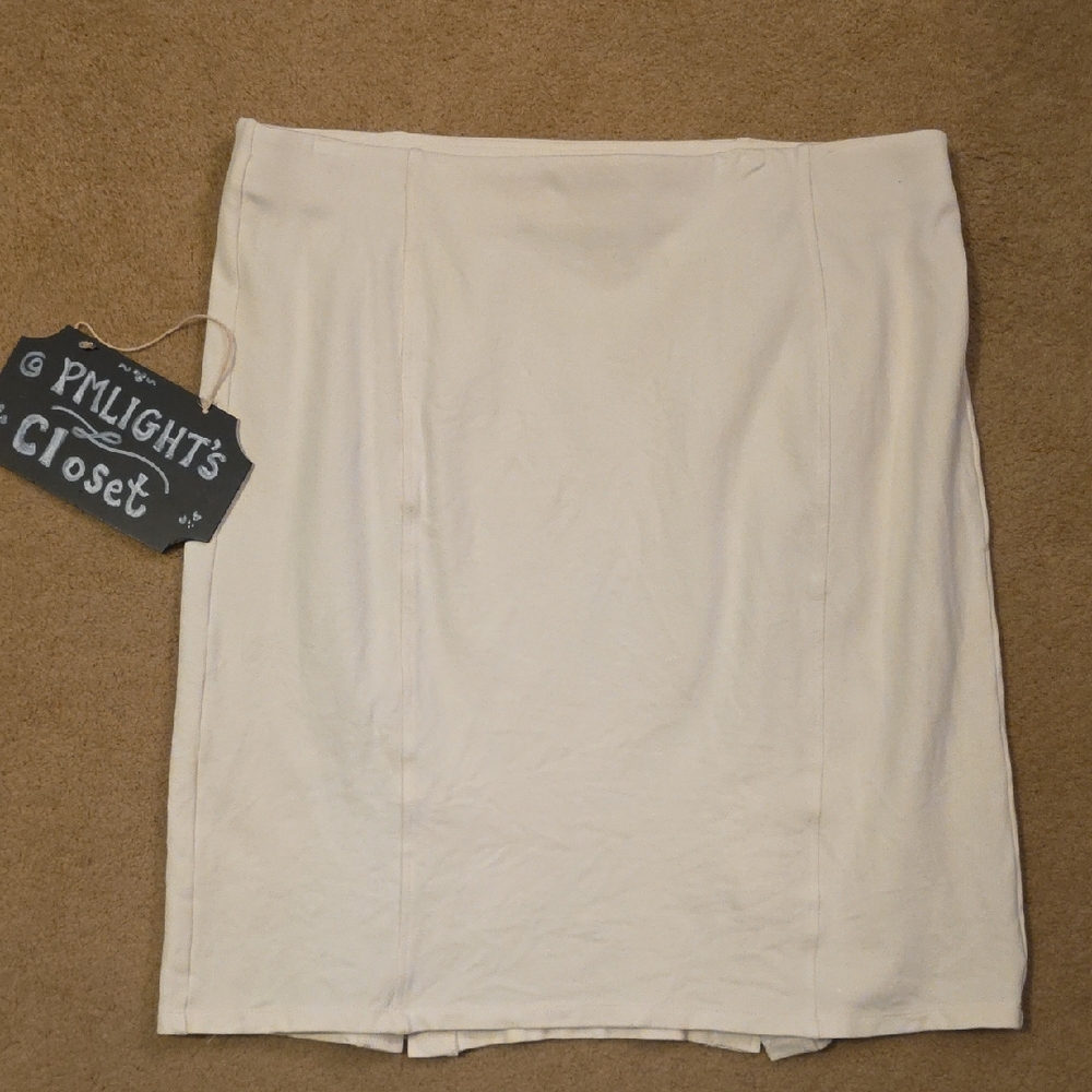 Cato Large Ivory Skirt